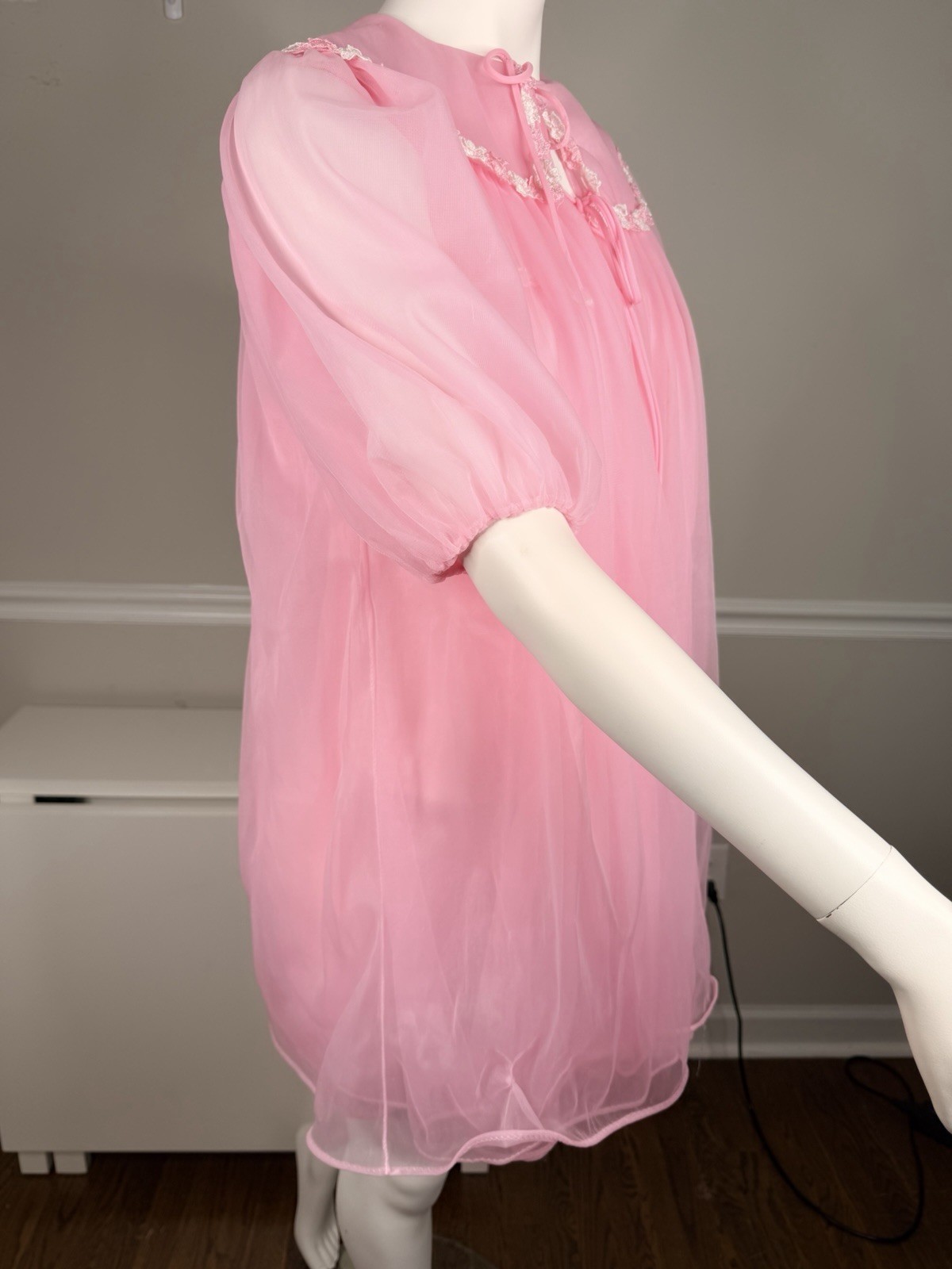 Vintage 60s pink Chiffon Peignoir set layered Babydoll Bow Nightgown robe M