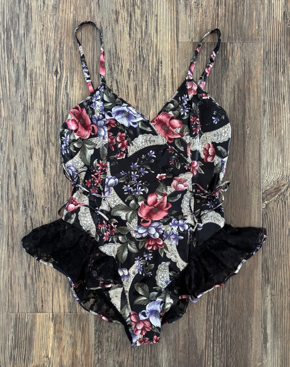 Vtg Victorias Secret Gold Label Satin Floral Teddy Lingerie NO SIZE TAG Lace 90s