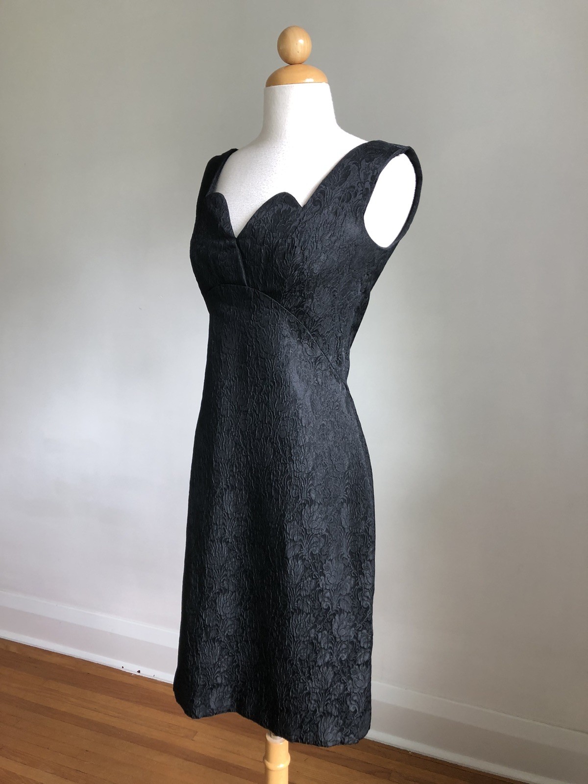 STUNNING VTG 60s VOGUE Couturier Design Black Brocade Sheath Handmade Dress XS/S