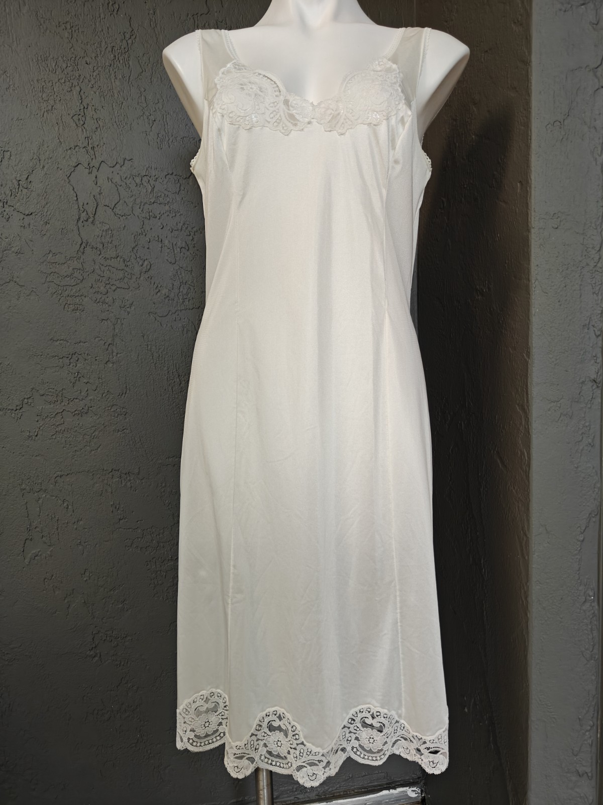 Vintage Crisolux Courtlauds Celon Nylon & Lace Dress Slip Large See Measurements