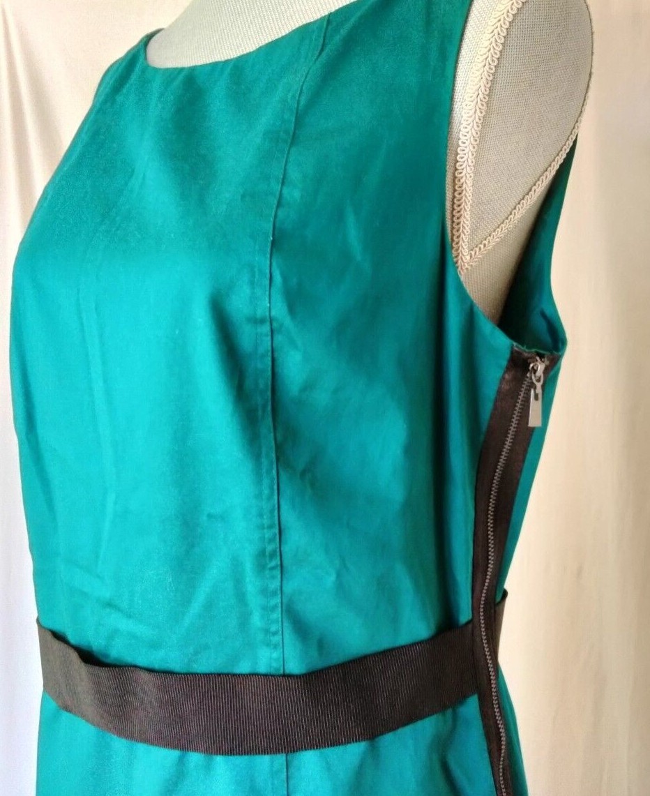 NWT Ann Taylor emerald green cotton sheath dress with built in belt, size 12