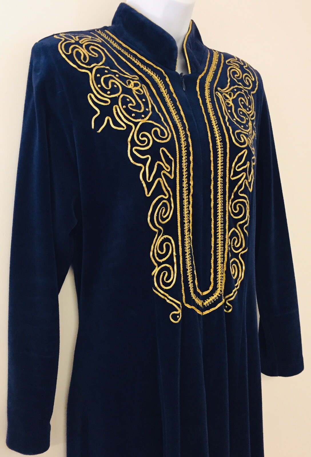 david brown California Dark Blue Velour Hostess Dress House Robe 1970s Small USA