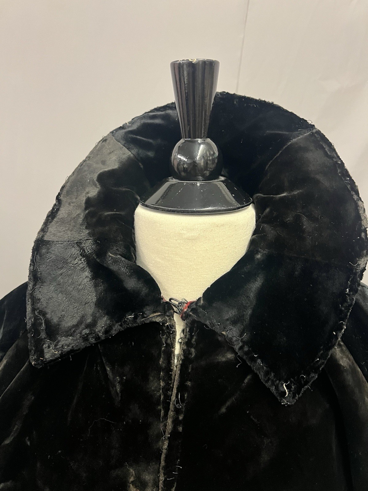 Elegant 1890’s Black Plush Velvet Caplet