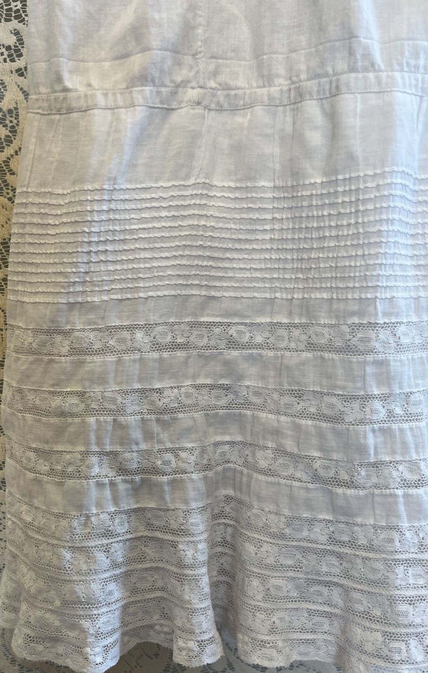 Edwardian full length tea skirt with lace detail, waist 28 inches