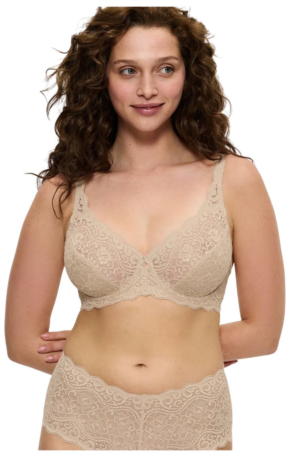 Triumph Womens Amourette Wired Lace Bra – Skin Beige