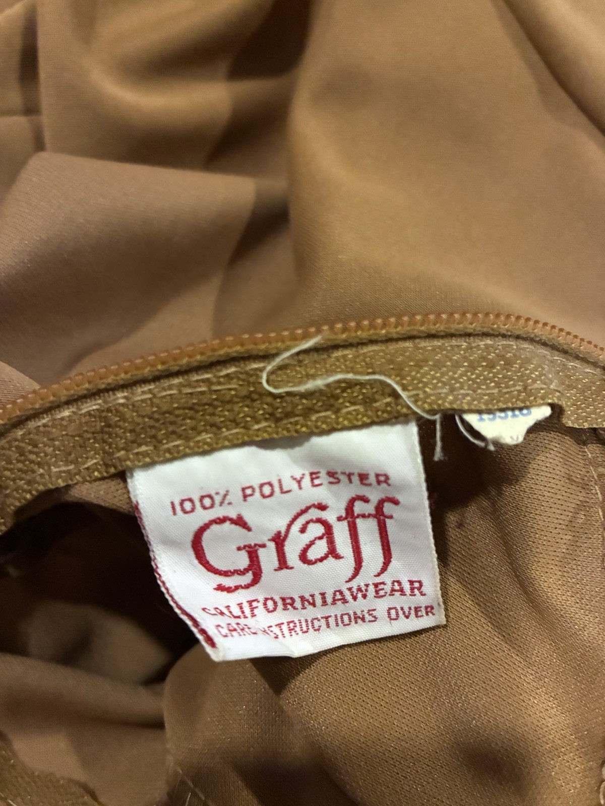 Vtg Gold Pull over Shirt, Graff California Wear, Women’s Small 3/4 Zip Back
