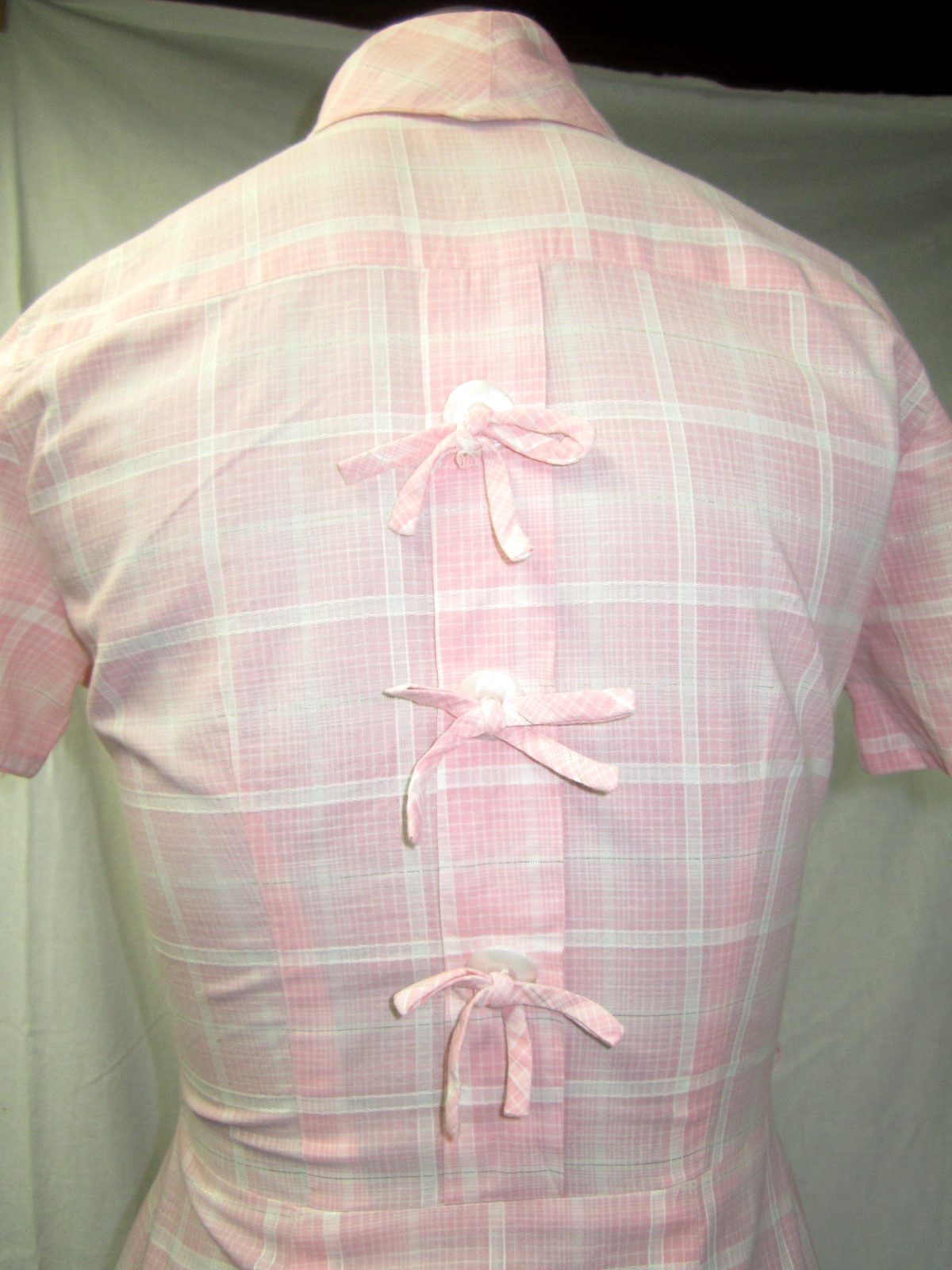 Vintage 1950s Pink Cotton Day / House Dress Sz S-M Plaid Button up Bows in Back