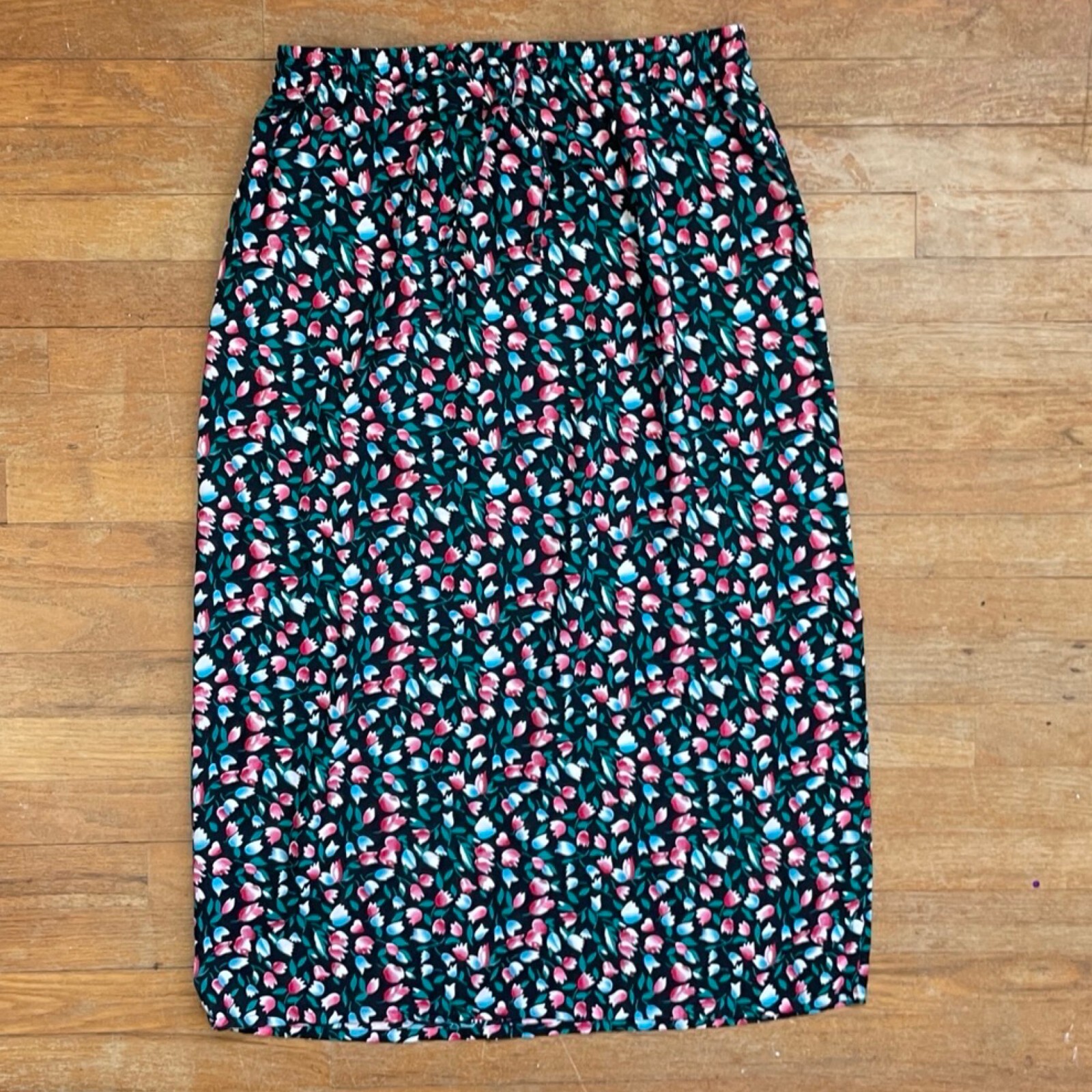 Vintage Tulip Print Skirt Womens Size Large/XL 33-36&Prime; Waist 1990s Rayon Midi