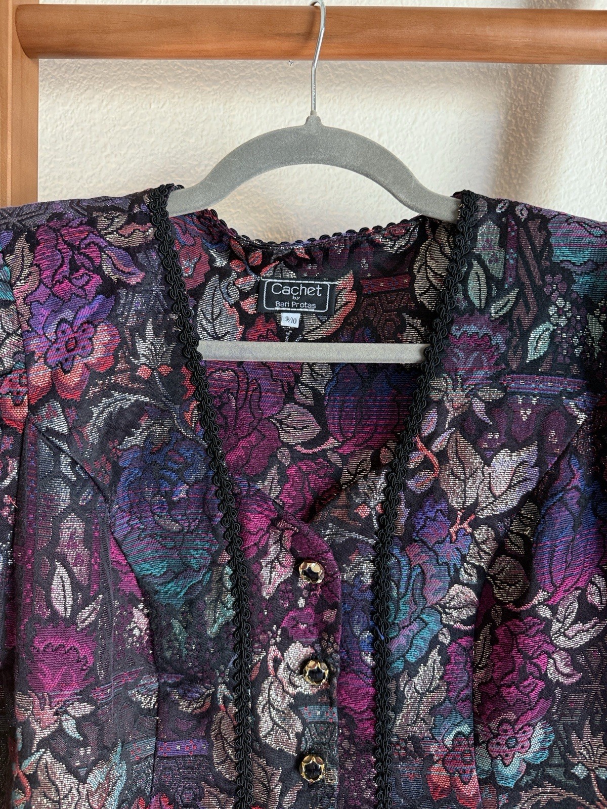 Vintage cachet metallic floral multicolored puff sleeve button front jacket MED