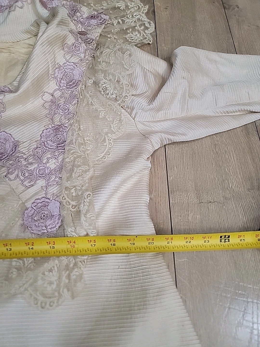 Antique 30s 40s Boudoir Hostess Coat Romantic Lace Applique Silk Faille