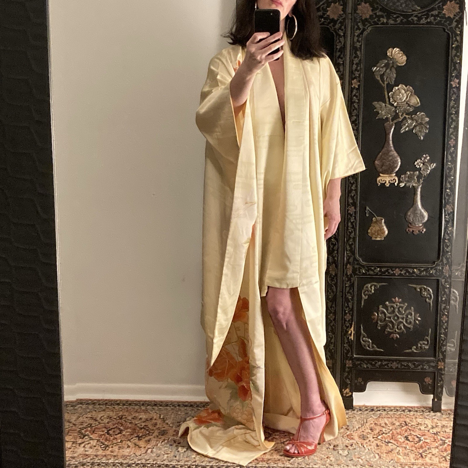 Vintage Embroidered Silk Kimono Robe