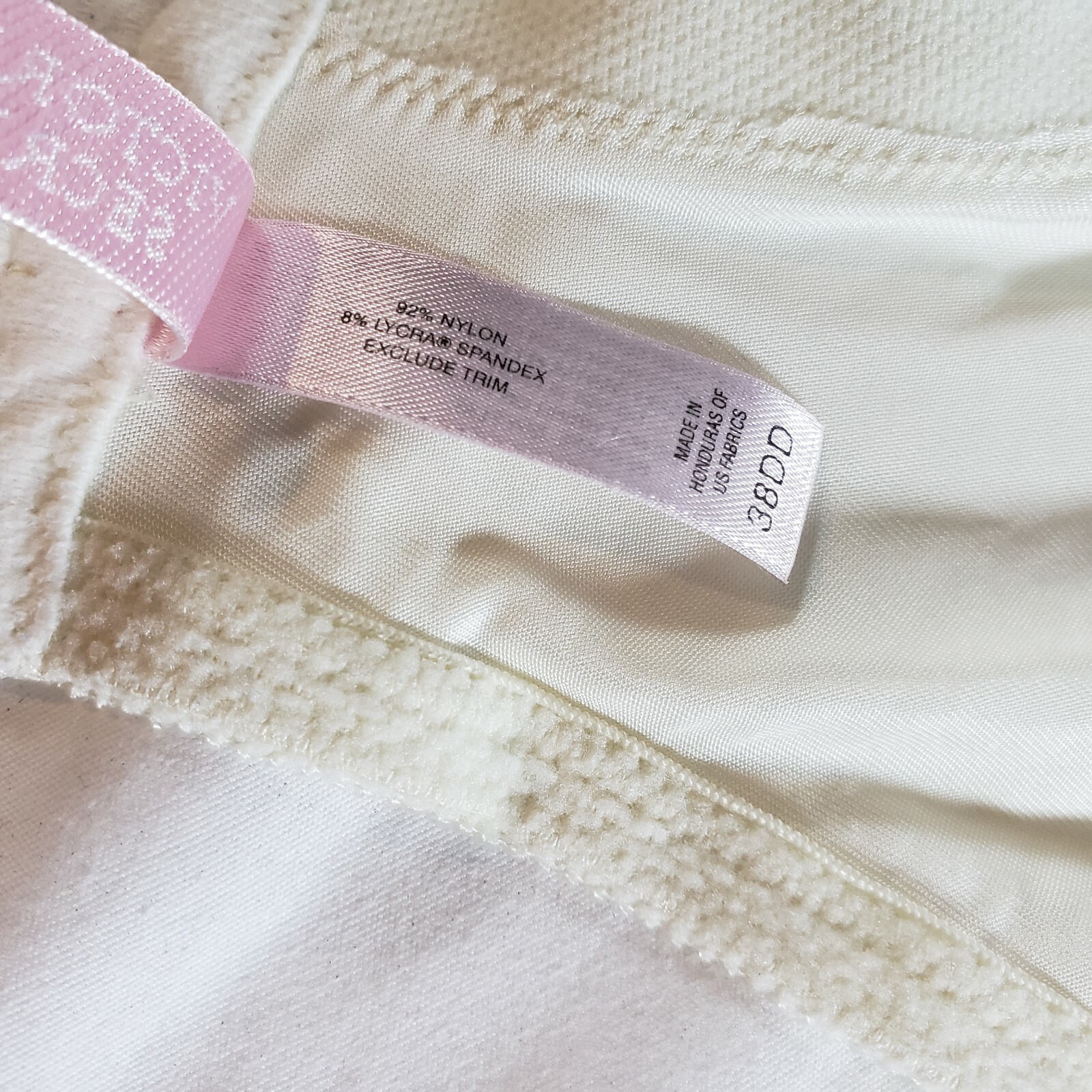 Victoria&rsquo;s Secret Second Skin Satin Unlined Full Coverage Bra 38DD Ivory Cream