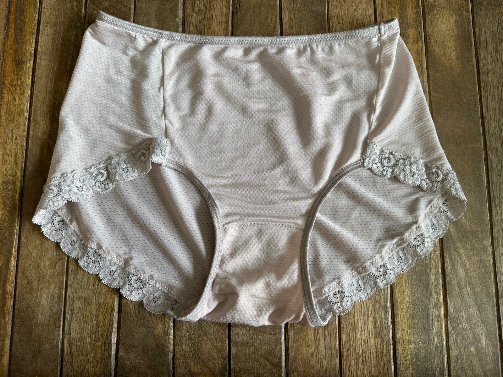 Vtg Coulady XXL Beige Luxe Comfort Slimmer Brief Shape Wear Lace Trimmed Panties