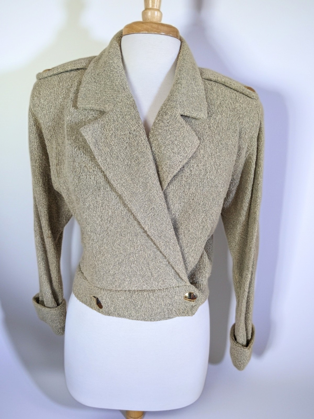 Vintage 80s St John by Marie Gray Santana Knit Cropped Sweater USA