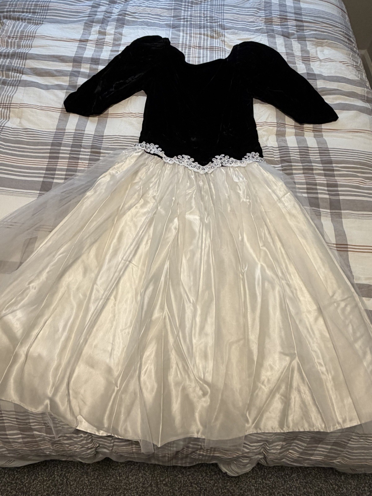 Vtg 70&rsquo;s ALFRED ANGELO Black Velvet White Tulle Party Dress~ 7/8~Union Label USA