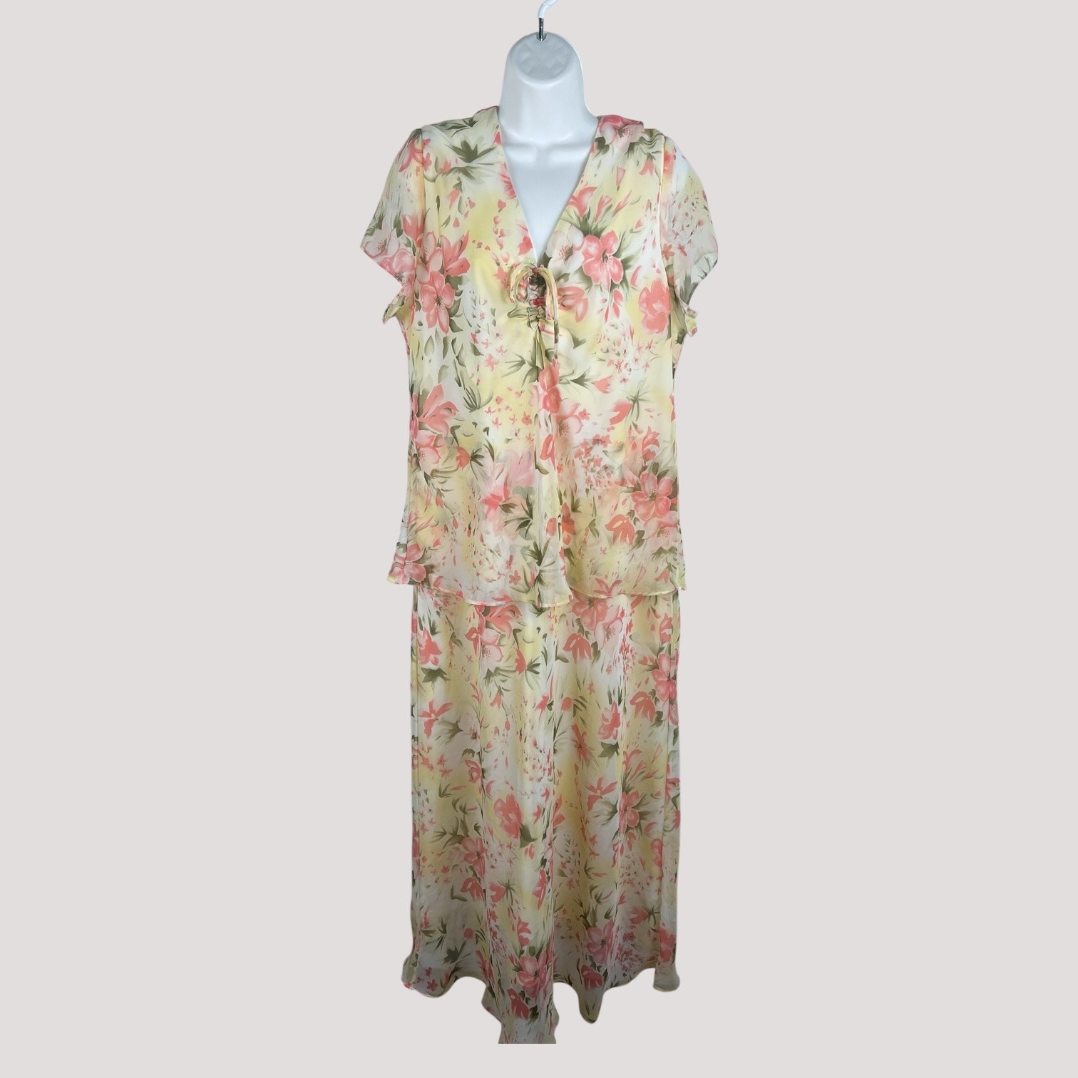 Vintage Miss Dorby Floral Chiffon Maxi Dress Size 18 Pastel Flutter Sleeve Boho