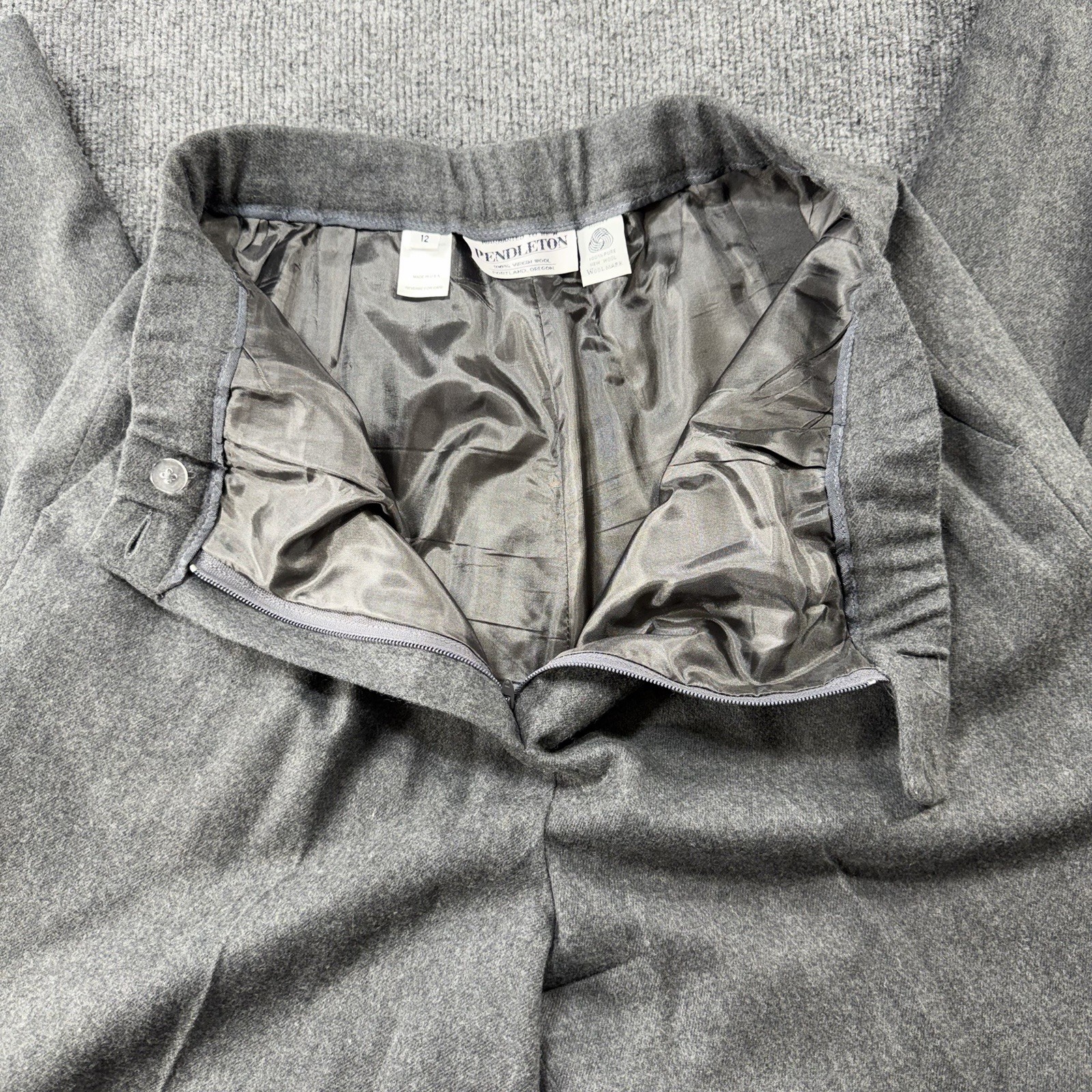 Vtg Pendleton 100% Wool 2-Pc Women&rsquo;s Dark Gray Suit Blazer S 12, Pants S 12