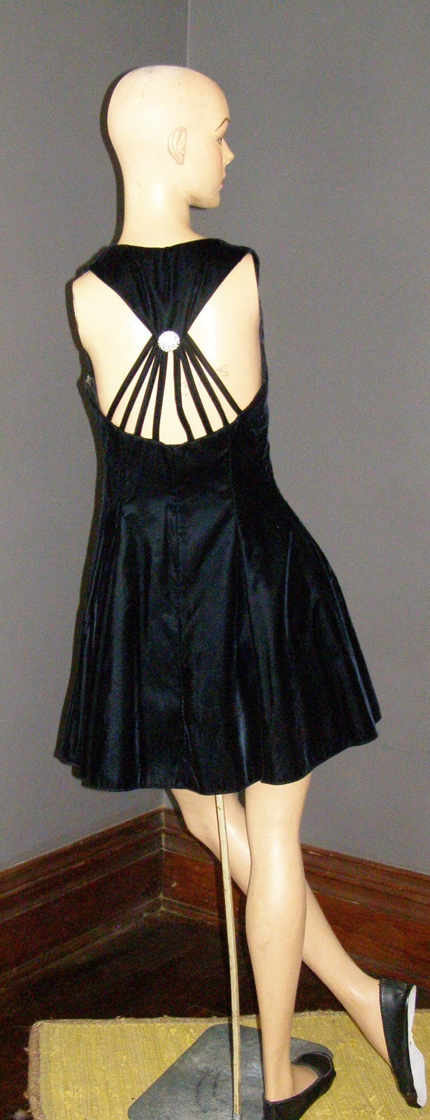 Vintage 80&rsquo;s little black VELVET mini dress S M STARBURST straps FLARE skirt
