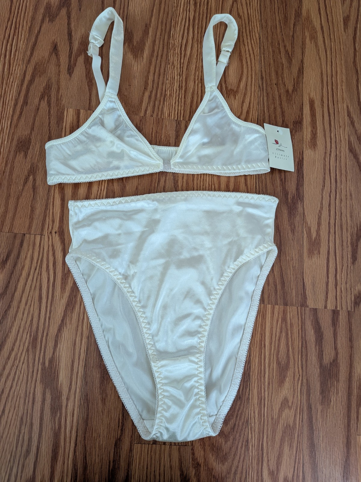 Vintage JCPenney Ultimate Basics shiny ivory satin panties front hook bra set S