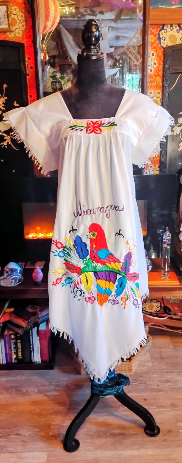 Vintage 1970&rsquo;s Bohemian Embroidery Nicaragua Parrot Festival Hippie Caftan Dress