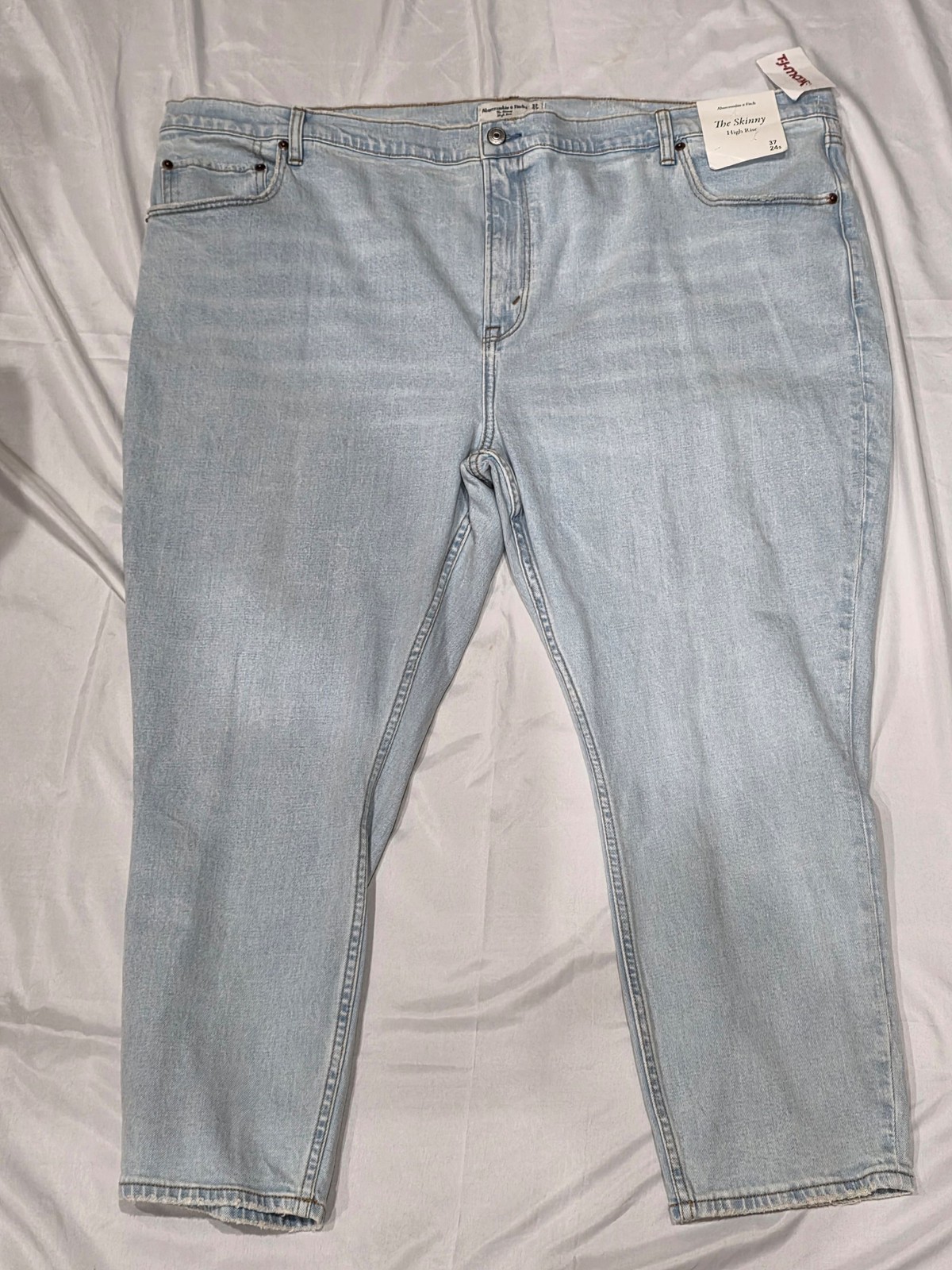 NWT Abercrombie & Fitch Skinny High Rise Light Wash Jeans Women&rsquo;s 37/24S