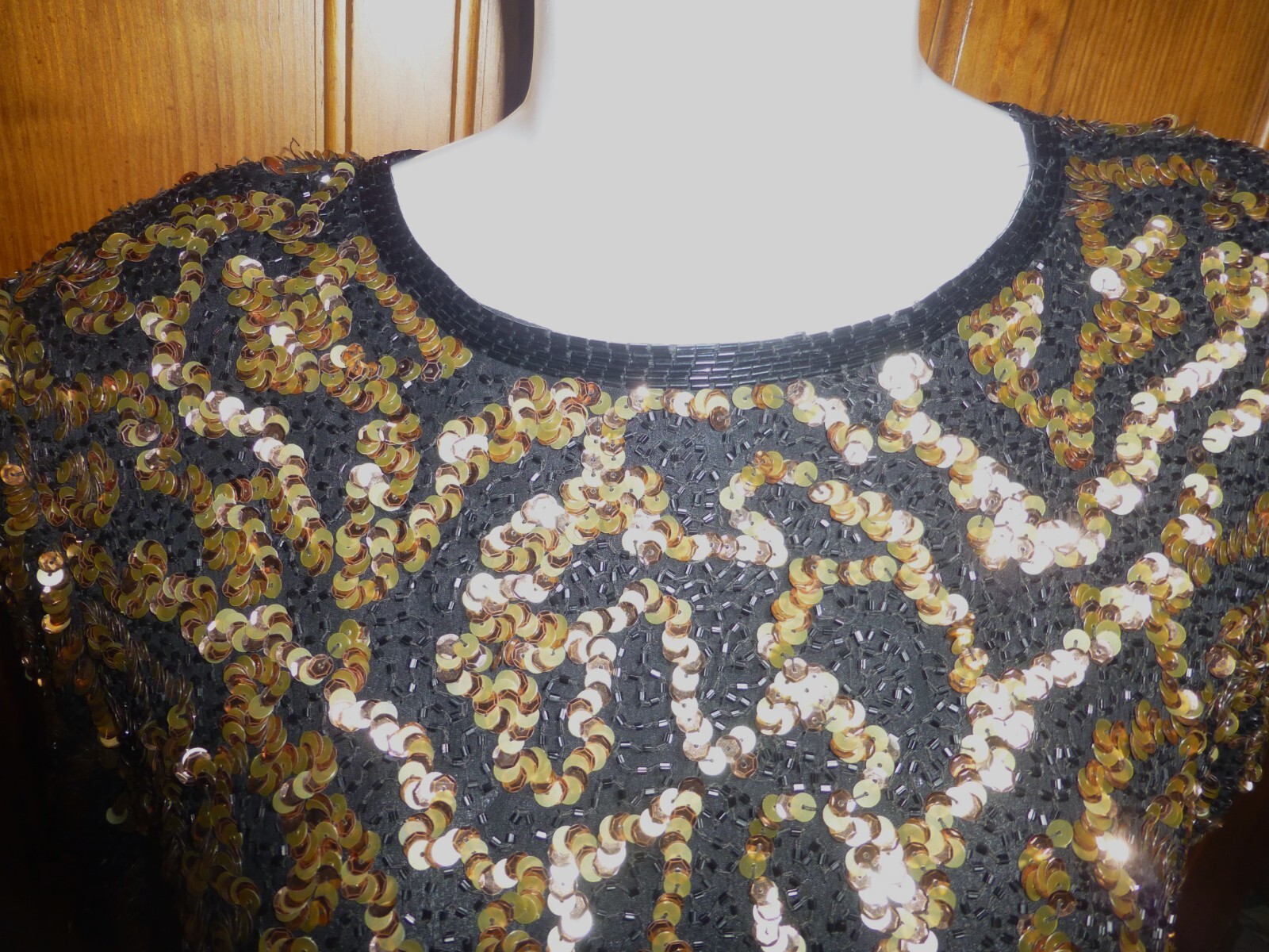 Vtg 80s Black Gold SEQUINS Beads Embroidery SILK Evening Formal Sheath Dress M