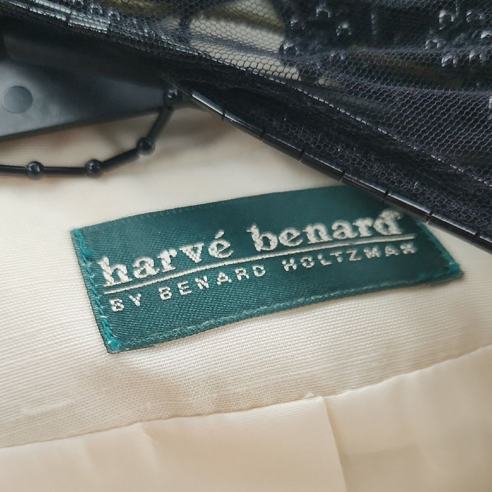 Vintage Harvé Bernard by Bernard Holtzman Blazer Pant Suit Set Cream