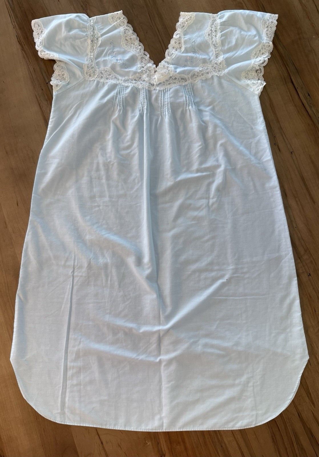 Vtg Barbizon Nightgown Pale Blue Cotton Blend Seed Pearls Embroidery Lace