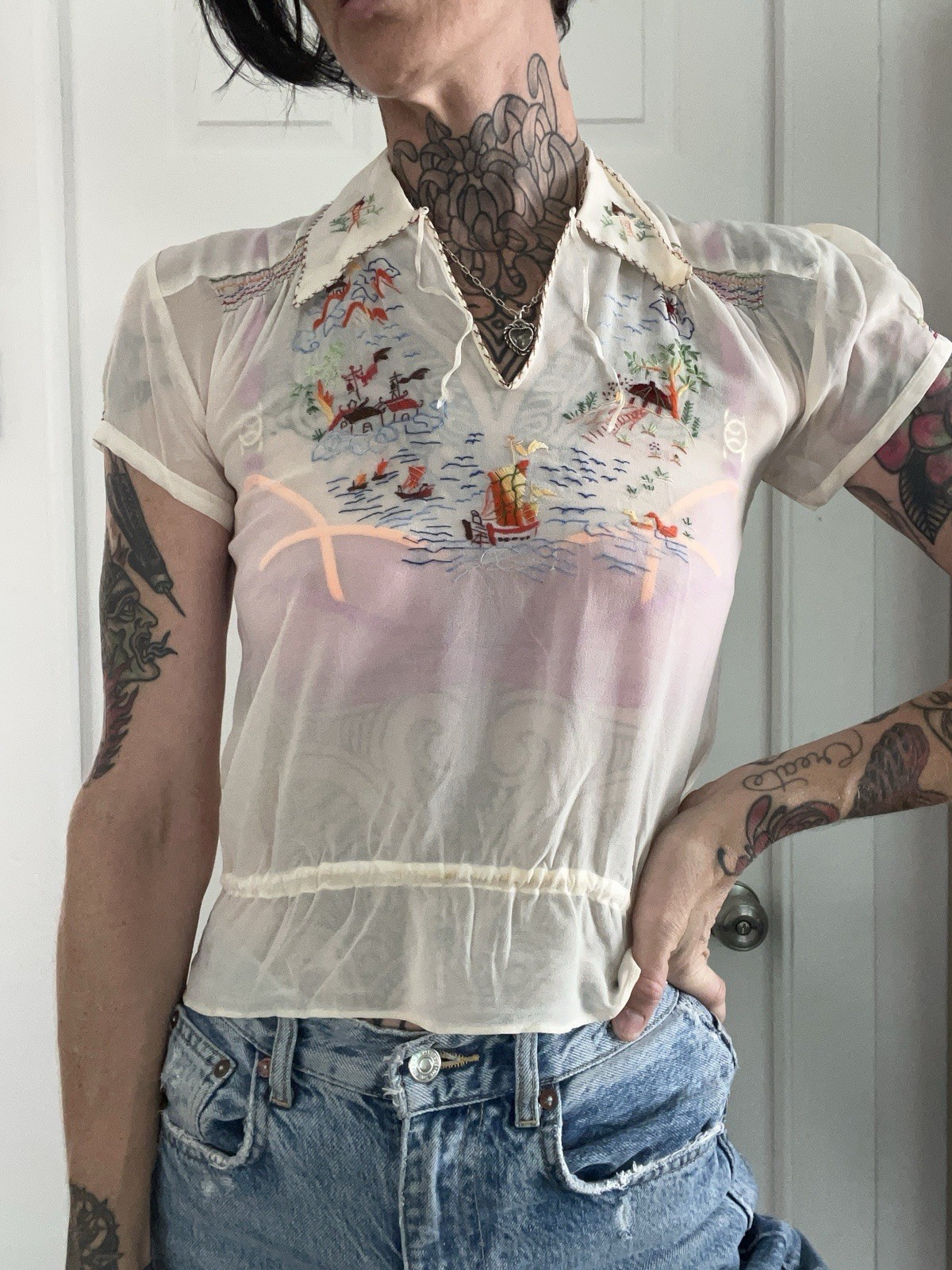 Vtg 30/40s Hungarian Festive Folk Blouse Embroidered White Rayon 36/XS
