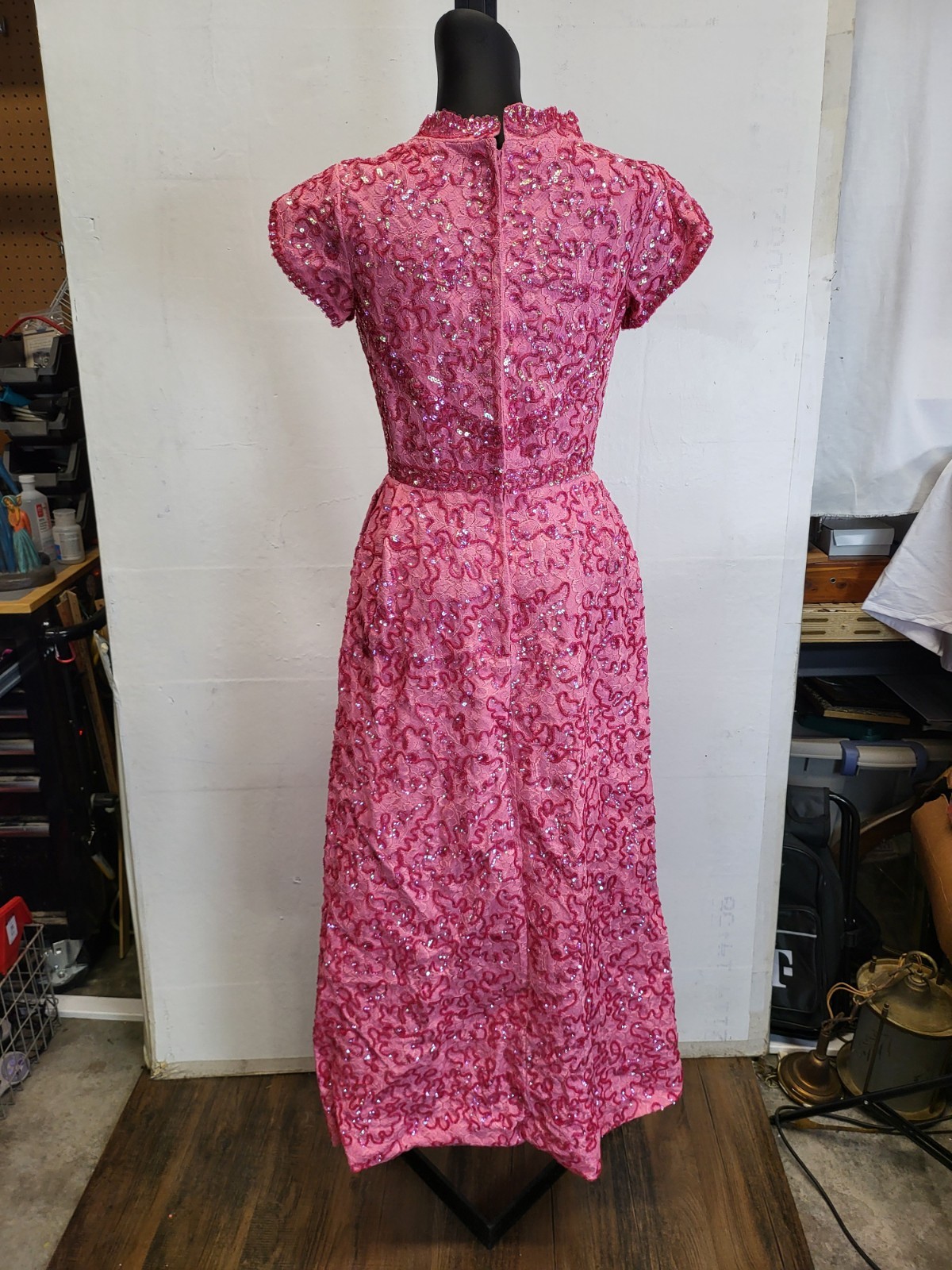 1960&rsquo;s Vibrant Pink Shimmering Sequin & Lace Hostess Gown Dress Size 10