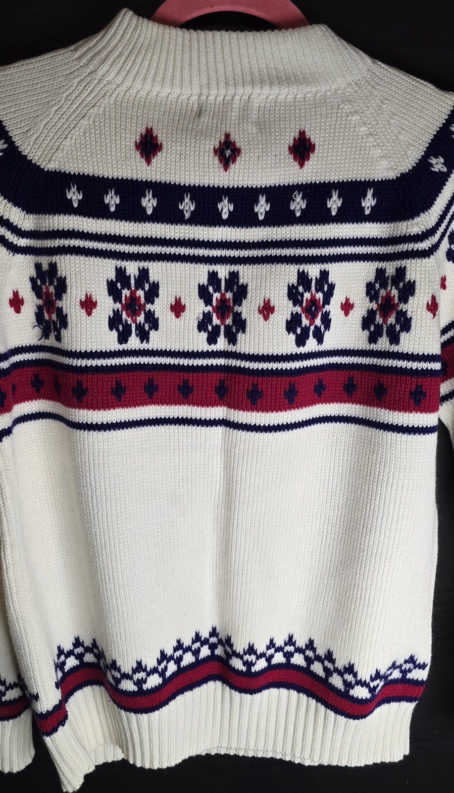 Vintage J. C. Penney Acrylic Snowflake Sweater Size Medium 70&rsquo;s-80&rsquo;s
