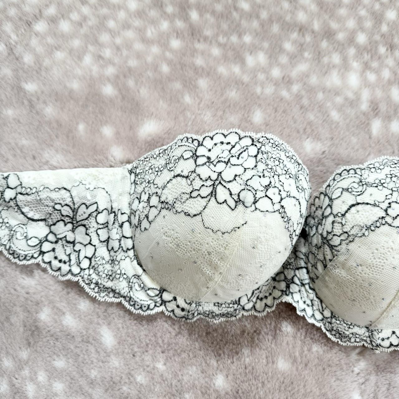 Y2K Victorias Secret White Black Lace Rhinestone Dream Angel Strapless Bra 32DDD