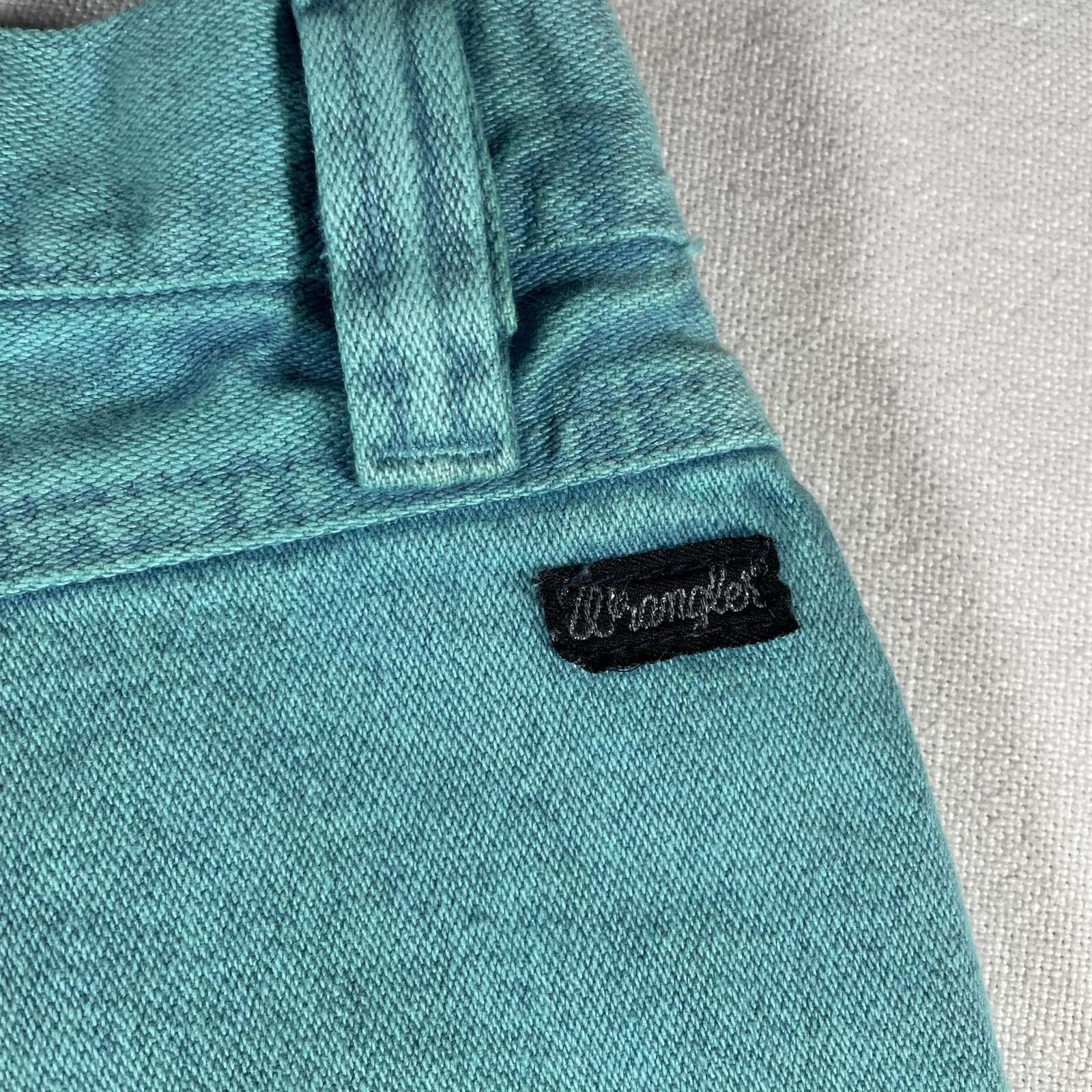 Wrangler Jeans Womens 25×36 High Rise Aqua Blue Straight Denim Made USA MA201-04