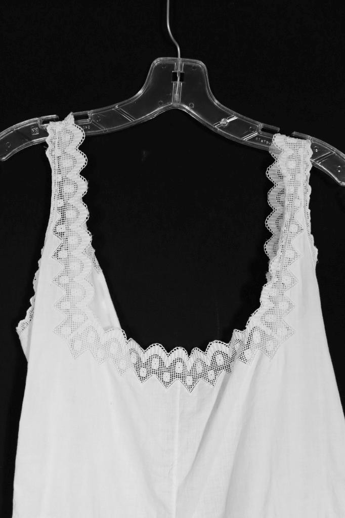 Antique Edwardian-1920&rsquo;s French White Cotton Slip Undergarment Large Exc Con