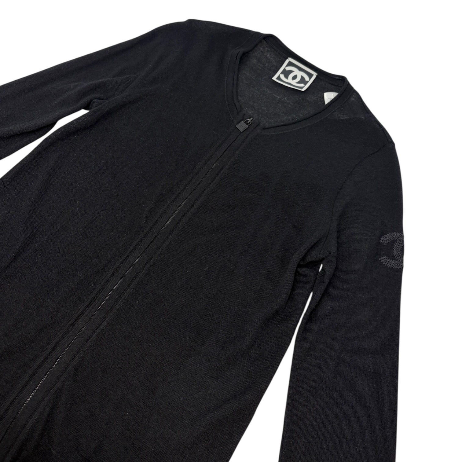 CHANEL Sport Vintage 09A CC Logo Cashmere Zipped Jacket #34 Sequins Black