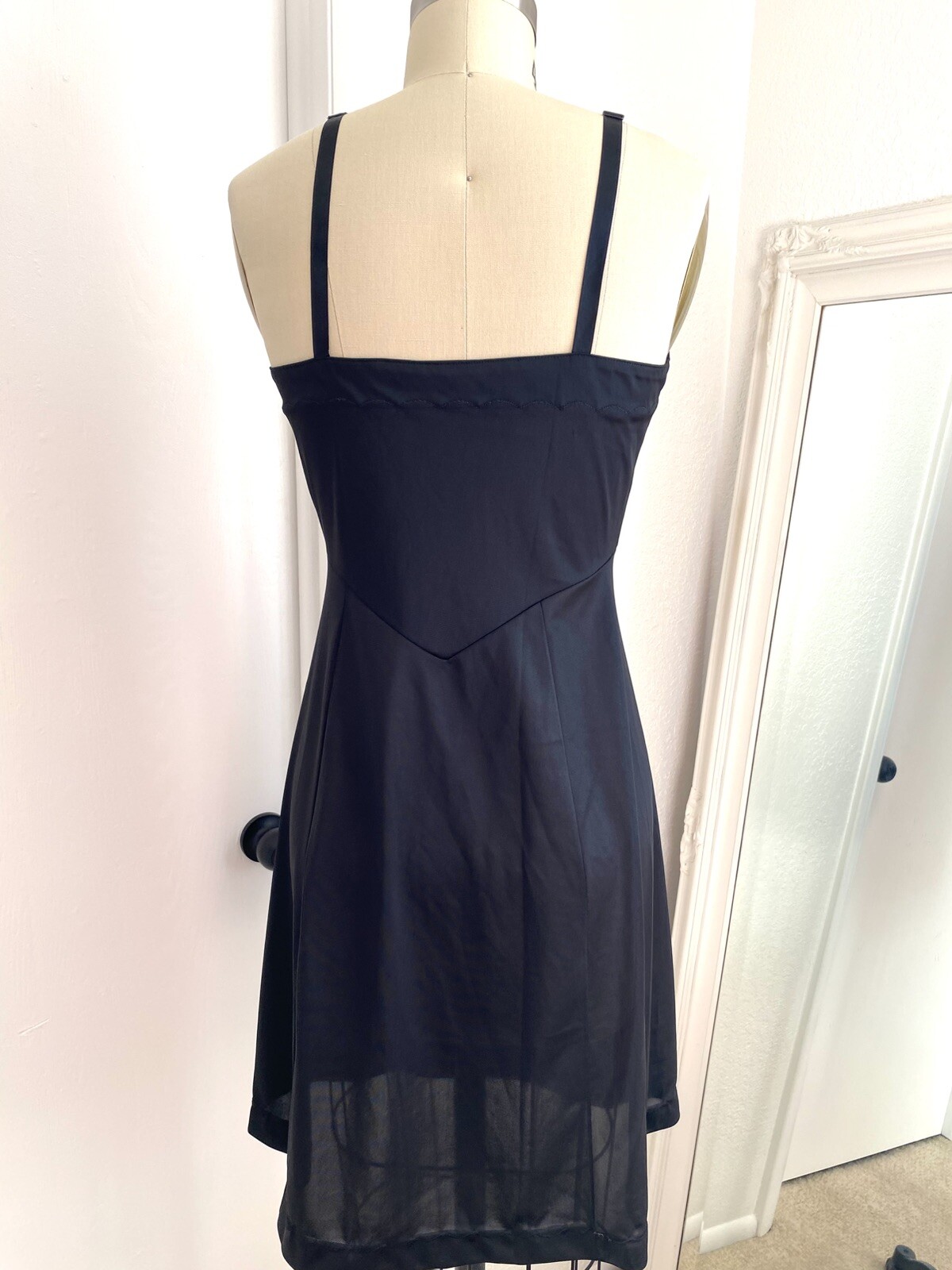 VTG 1950’s Charmode Pointed Black Lingerie Full Slip Dress 34 Short Bullet