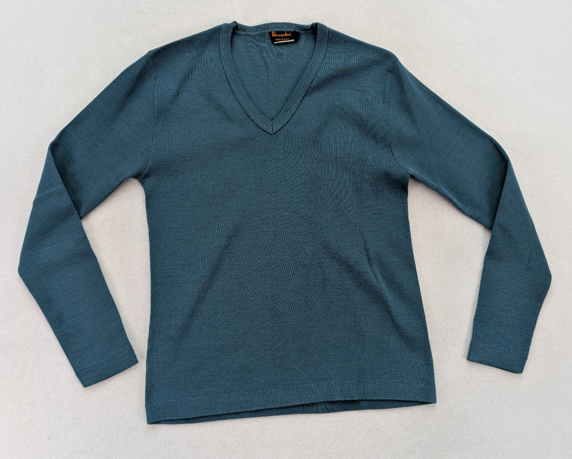 Alexander&rsquo;s Vintage Women&rsquo;s Sweater Size XL Blue Stretch Knit V-Neck Pullover