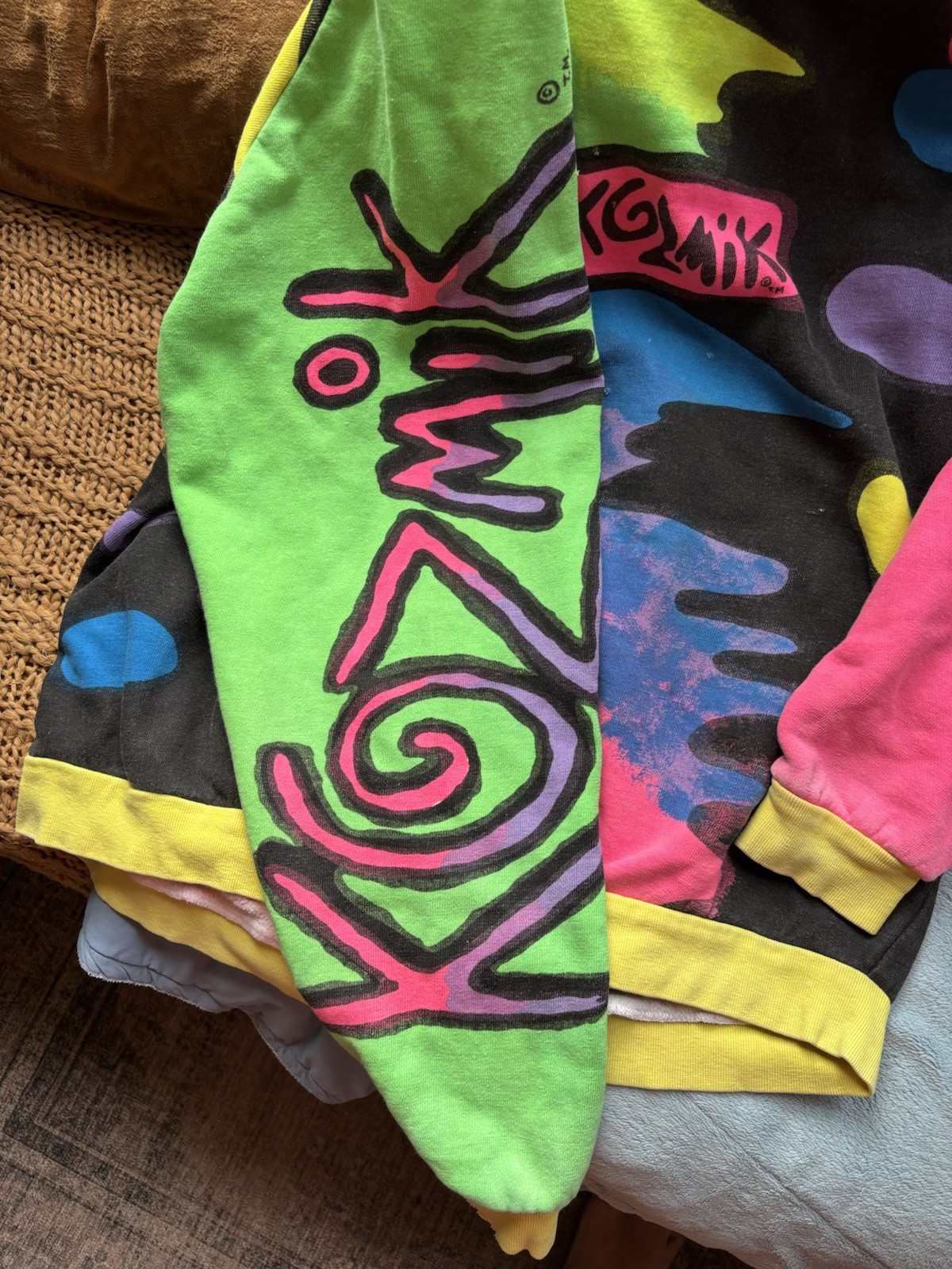 1989 Vintage Hand painted Neon Kozmik Crewneck Sweater Size XL.