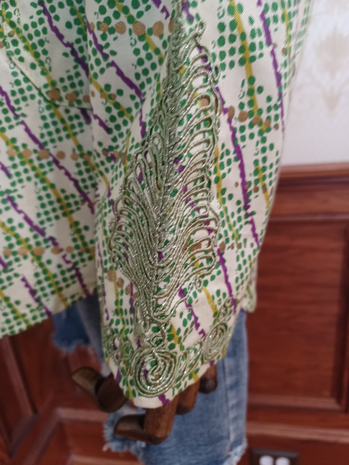 Vintage 1960s/70s Hand-Embroidered Green Purple Metallic Silver Mod Hippie Shirt