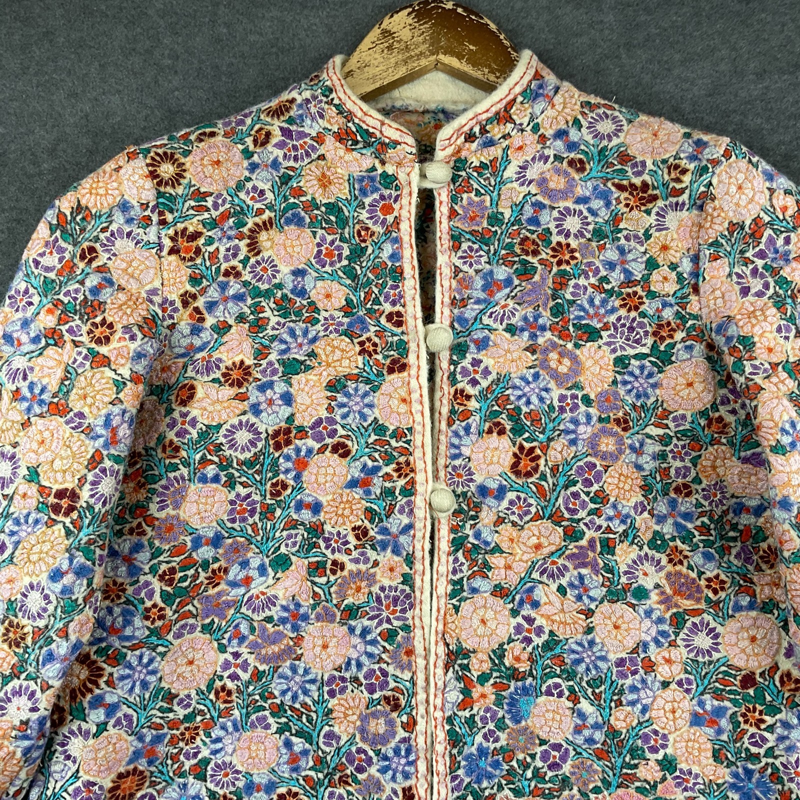 Vintage Hand Embroidered Jacket Kashmiri Indian Crewel Floral Size M