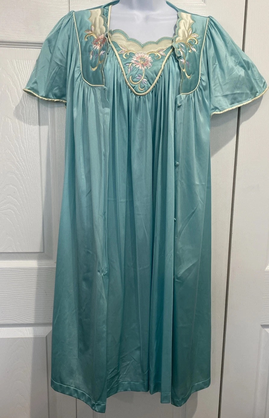 Vtg Vanity Fair Aqua Silky Nylon Lace Roses Peignoir Nightgown & Robe Set Sz M