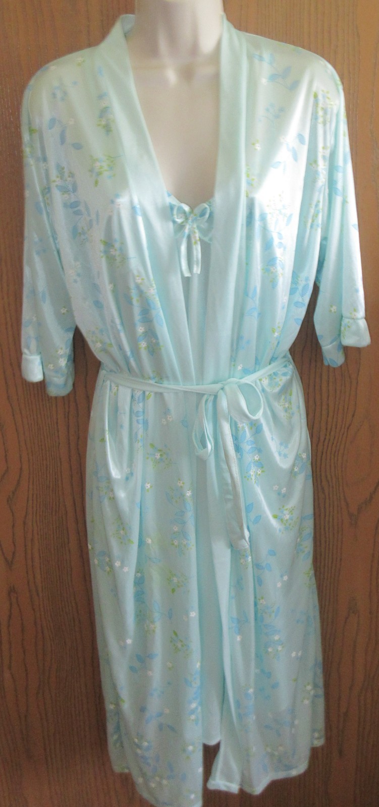 MIDNIGHT COCO BRIDAL Aqua floral GOWN ROBE silk & satin slippery lingerie sz XL