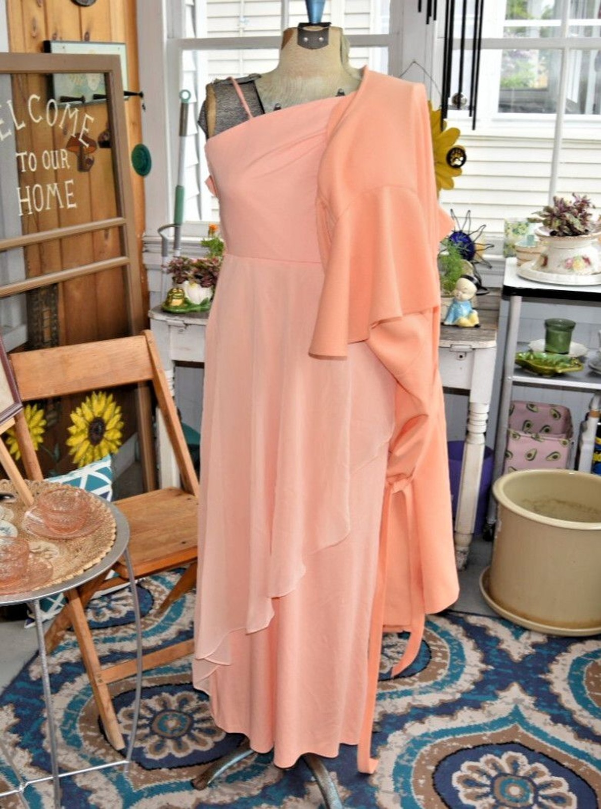70s Spaghetti Strap Gown with Matching Wrap Roaman&rsquo;s Formal Peach – Size XS