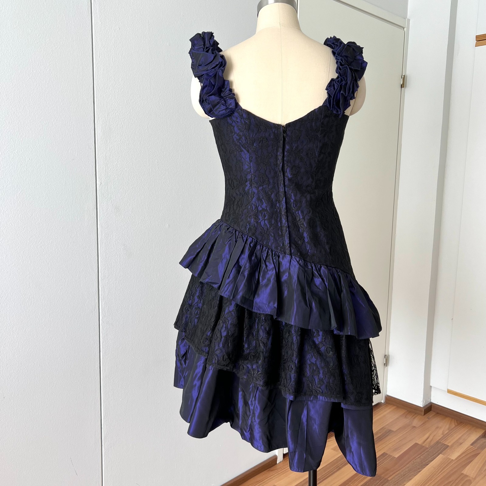 1980s Asymmetrical Tiered Whimsygoth Cocktail Prom Party Dress Aline Midi Retro