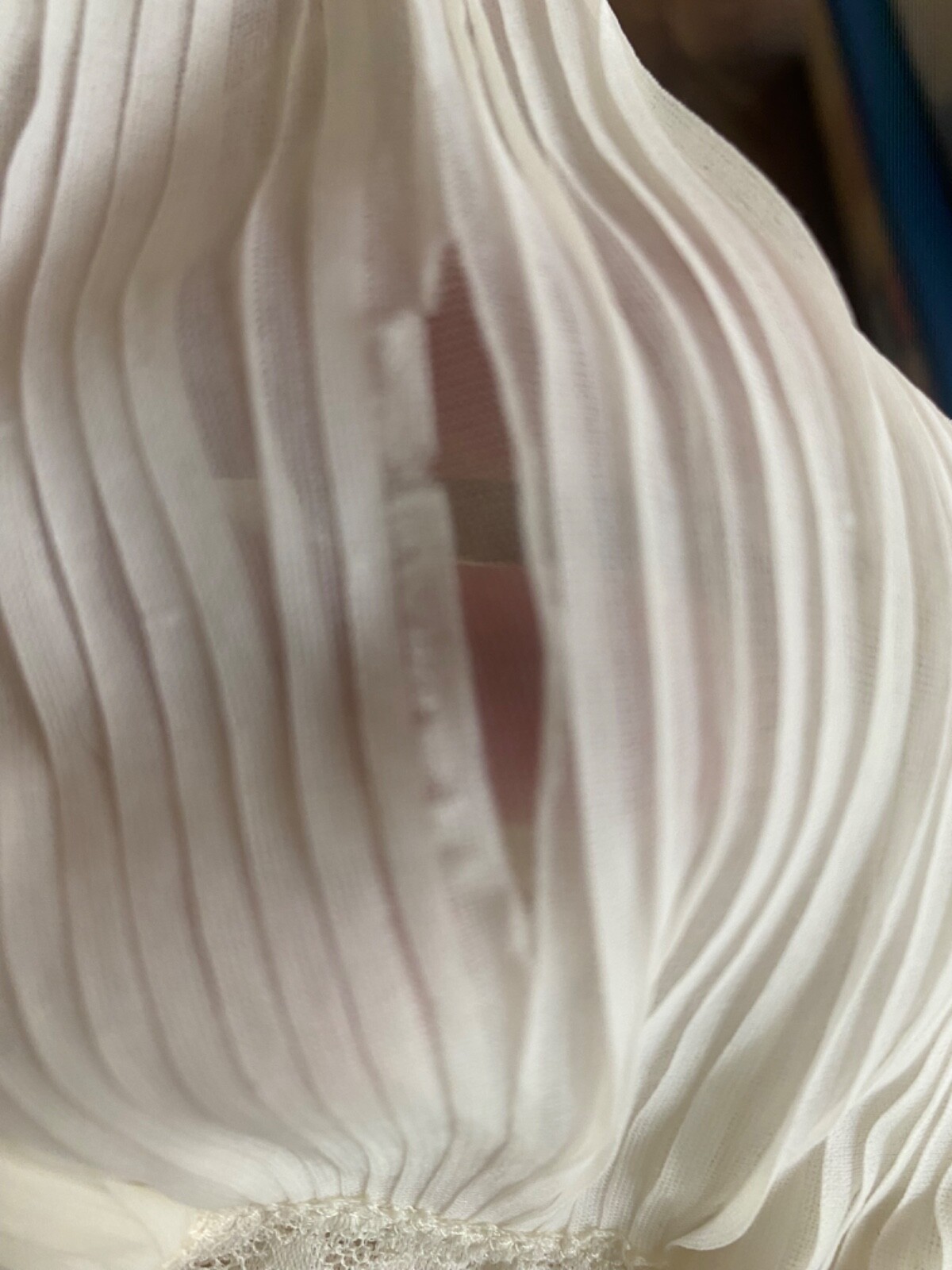 Vtg Charmode Cream Womens Slip