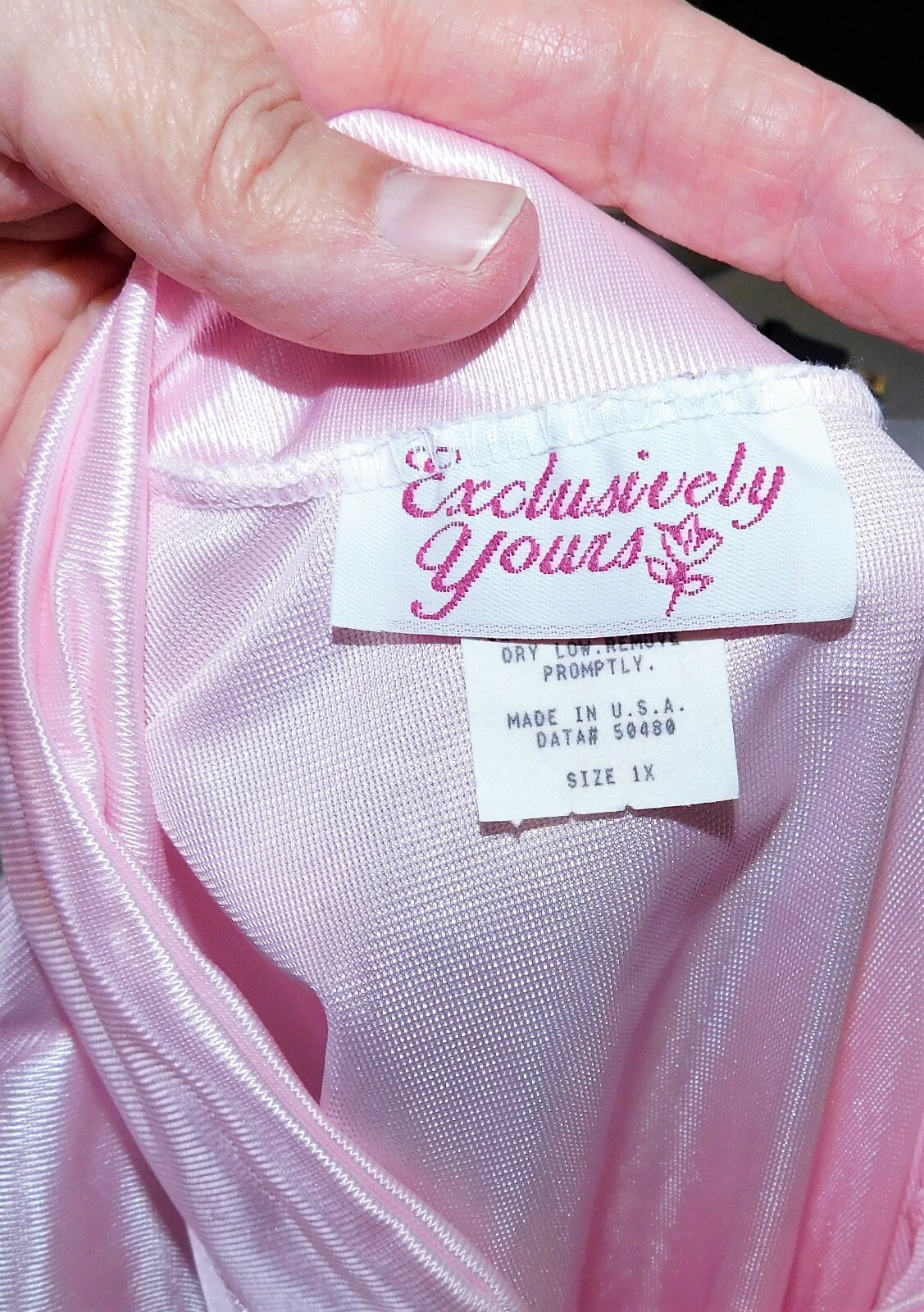 Silky Slick Exclusively Yours zip up polyester robe, 1X, pink w/painted flowers