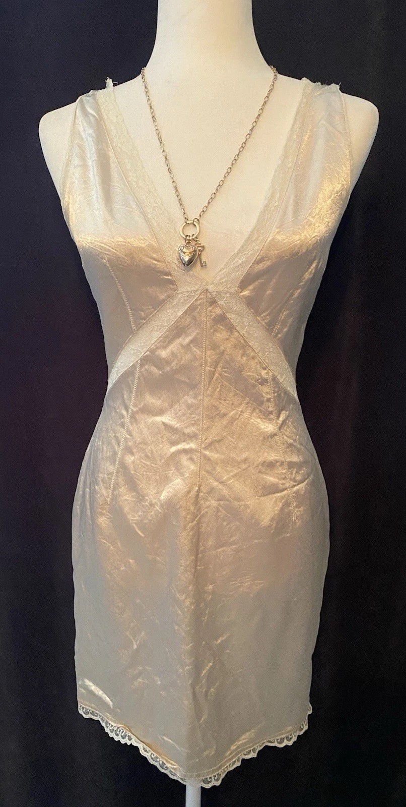 Vintage dolce Gabbana Lace Camisole Pale beige Babydoll made in Italy size s/m