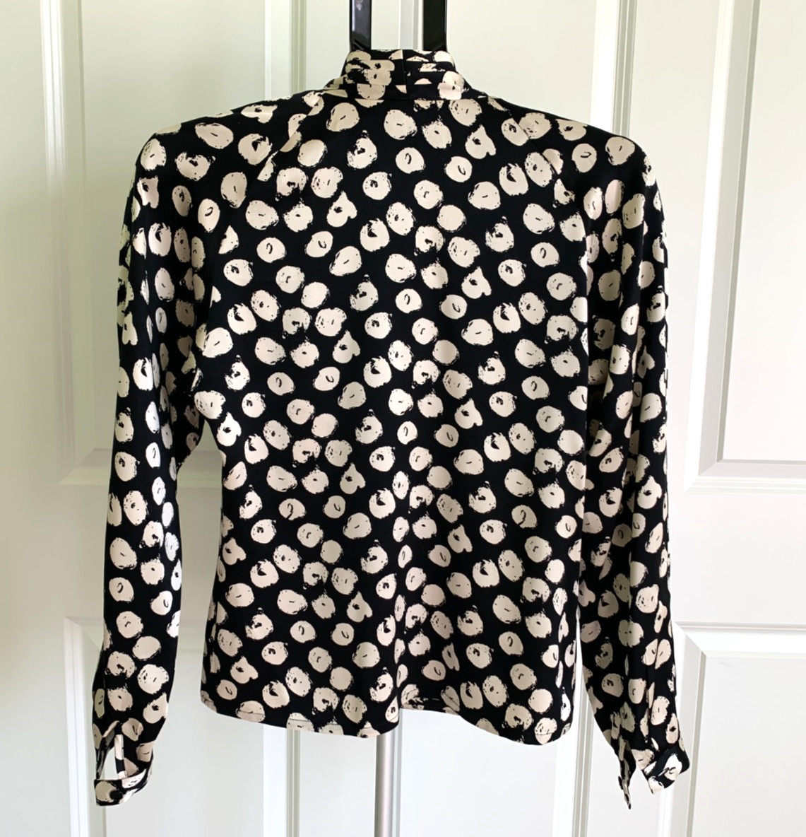 Vtg Constance Saunders 100% silk blouse black cream abstract circles sz 4 M