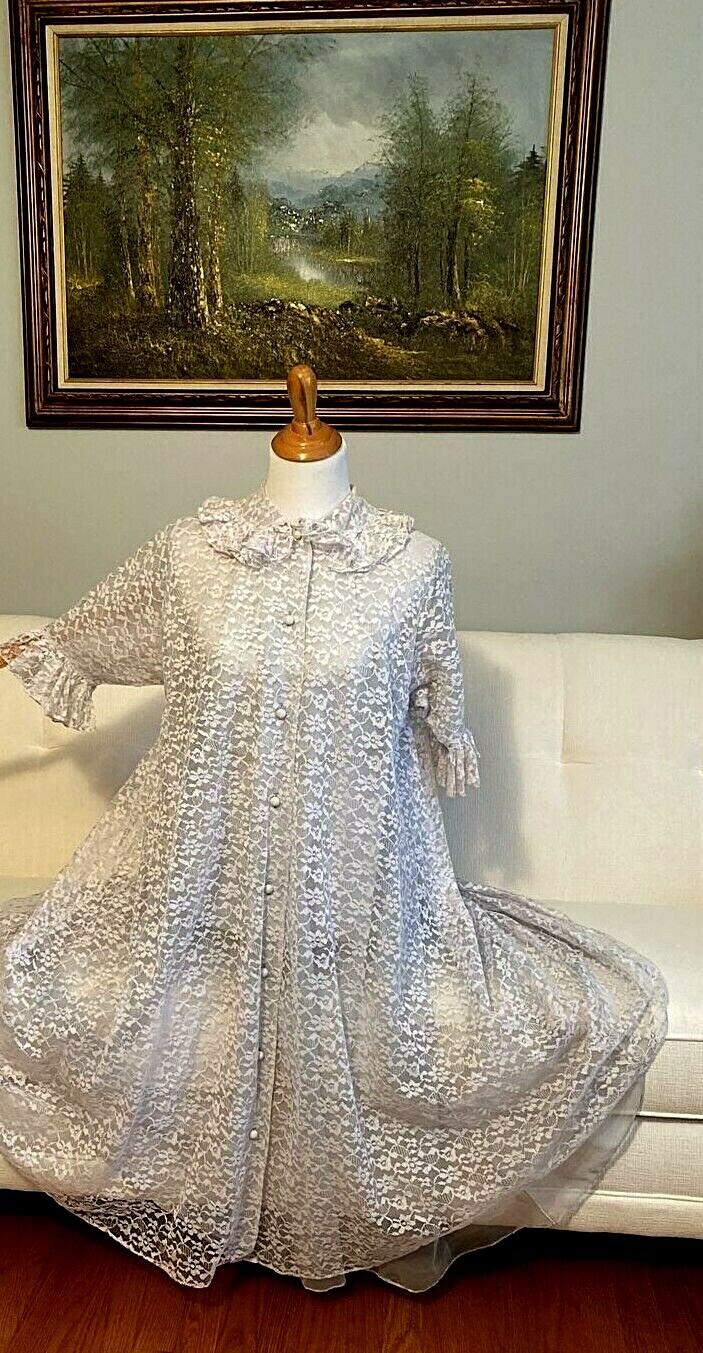 Vintage Blue Chantilly lace Nylon Duster Woman Housecoat Robe sleepwear Lingerie