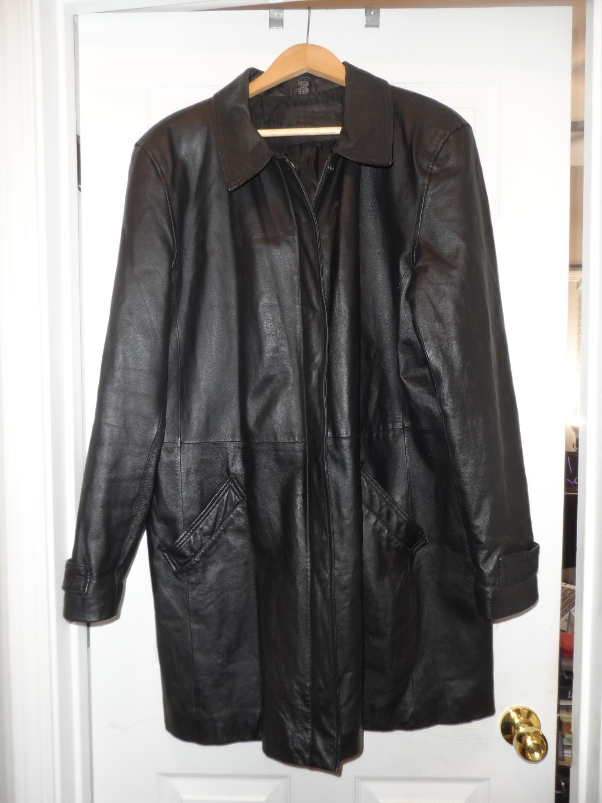 Vtg. Jacqueline Ferrar Women&rsquo;s Black Leather Coat Jacket – Size X-Large Tall